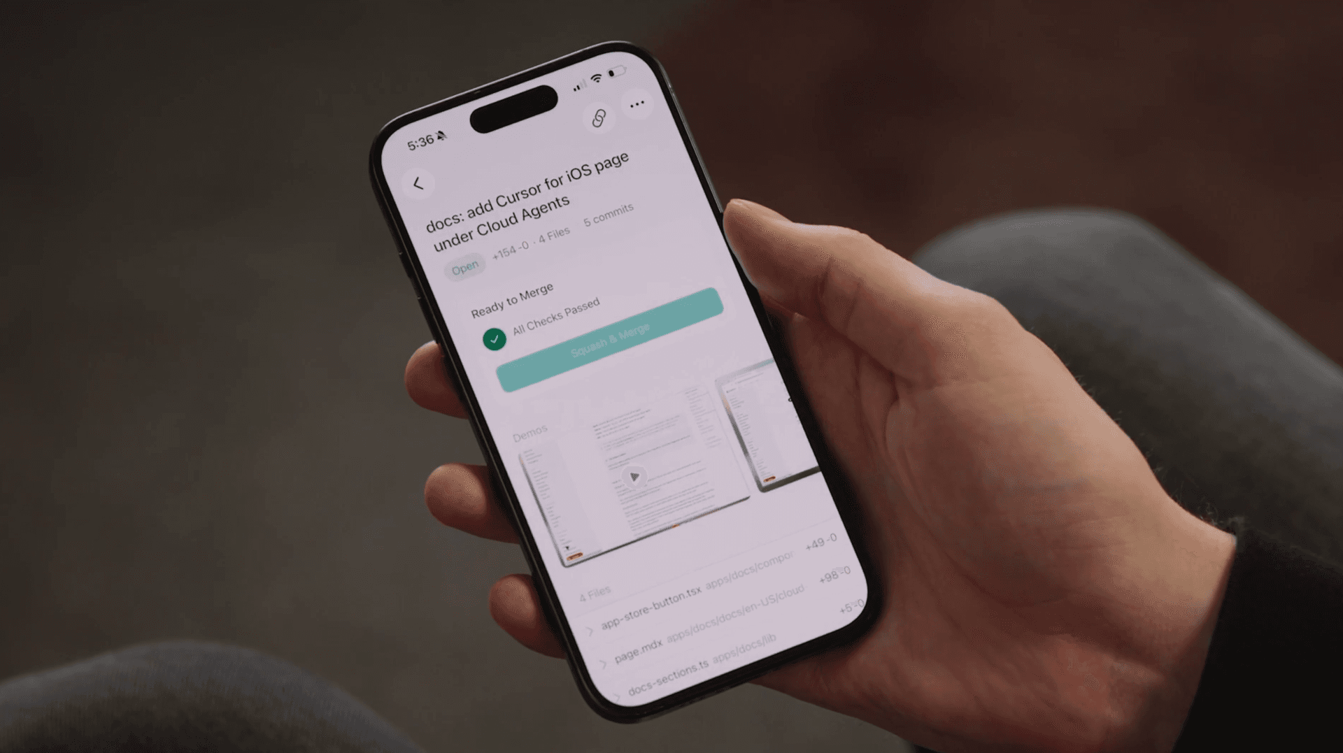 Cursor вышел на iPhone